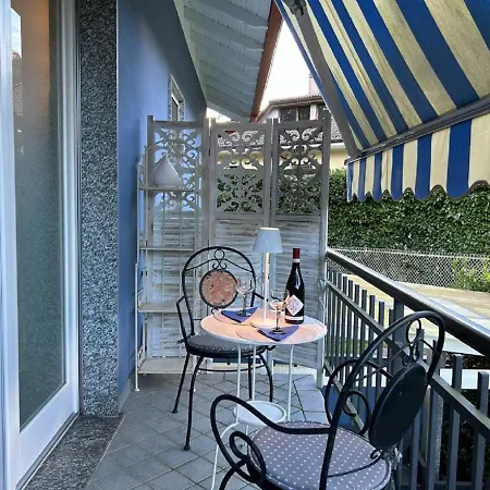 Lucy With Shared Pool Apartamento *